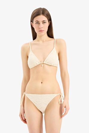 DeFacto Regular Fit Nakışlı Brode Bikini Altı-Fall in Love B6895AX25SMER103