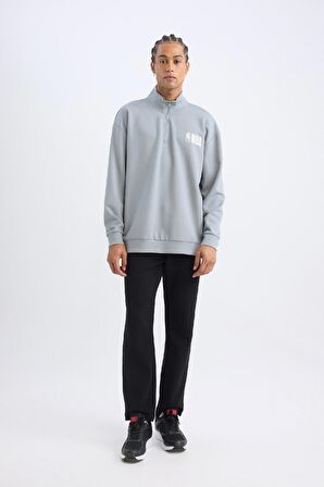 DeFactoFit NBA Wordmark Oversize Geniş Kalıp Fermuarlı Dik Yaka Sırt Baskılı Skuba Dalgıç Kumaş Sweatshirt C8917AX24AUGR445