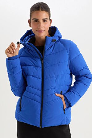 DeFactoFit Su İtici Şişme Mont Kapüşonlu Fermuarlı Cepli C8141AX24WNBE802