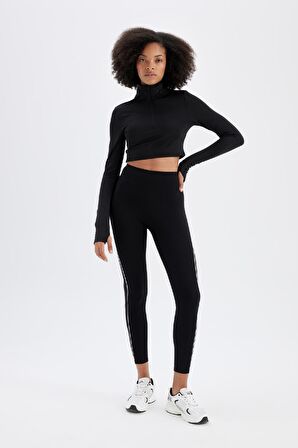 DeFactoFit Slim Fit Dar Kesim Fermuarlı Dik Yaka Sporcu Uzun Kollu Tişört W0343AZ24AUBK81