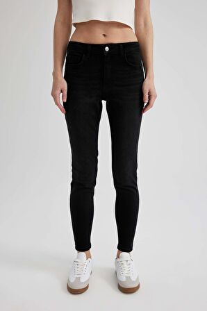 DeFacto Rebeca Skinny Fit Normal Bel Bilek Boy Jean Pantolon B6504AX24SPNM40