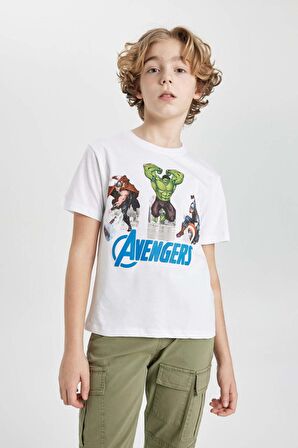 DeFacto Erkek Çocuk Marvel Avengers Bisiklet Yaka Kısa Kollu Tişört B7219A824SMWT34