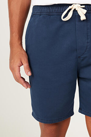 Slim Fit Dar Kesim Yan Cepli Pamuklu Esnek Şort