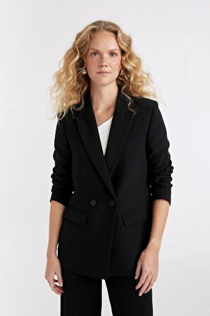 DeFacto Oversize Geniş Kalıp Ceket Yaka Düğmeli Basic Düz Blazer Ceket C2457AX24AUBK81