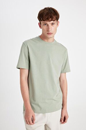 DeFacto New Regular Fit Bisiklet Yaka Basic Düz %100 Pamuk Kısa Kollu Tişört V7699AZ24AUGN1247