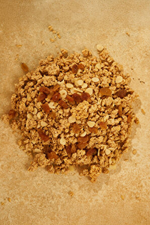 Granola Çikolata -Fındık - Üzüm 500 Gram