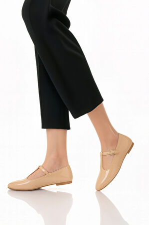 T-Strap Mary Jane Tasarım Babet
