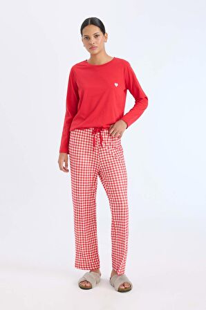 DeFacto Fall in Love Pijama Takımı Regular Fit Uzun Kollu Üst Kareli Uzun Alt D2303AX24WNRD59