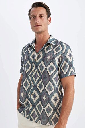 DeFacto Regular Fit Yazlık Polo Yaka Desenli Kısa Kollu Gömlek D4547AX24SMBG415