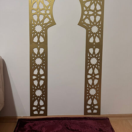 Aksa İslami Motifli Gold Metal Mihrab – Duvara Monte, Mescit Köşe