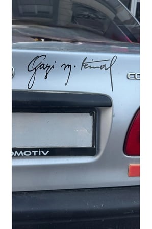 Gazi Mustafa Kemal Oto sticker siyah 25x9