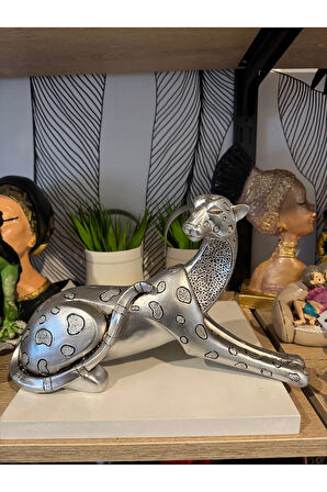 Dekoratif jaguar biblo yatan polyester