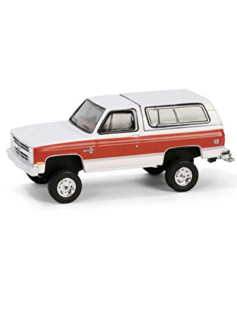 Greenlight All-Terrain 1984 Chevrolet K5 Blazer Silverado – 1:64 Ölçek