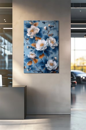 Çiçek Baskılı Cam Tablo – Mavi Beyaz Floral Desenli Şık Dekoratif Duvar Tablosu