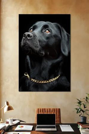Siyah Köpek Baskılı Cam Tablo – Gold Zincir Detaylı Modern ve Şık Duvar Dekoru