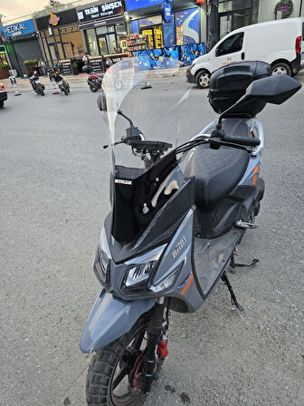 MOTOCAM Altai F2 Max Siperlik Ön Cam 2024-2025 Model 63cm Şeffaf Renkli 4mm