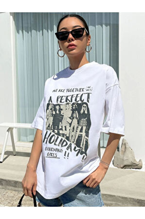 Unisex Beyaz A Perfect Baskılı Oversize Bisiklet Yaka T-shirt