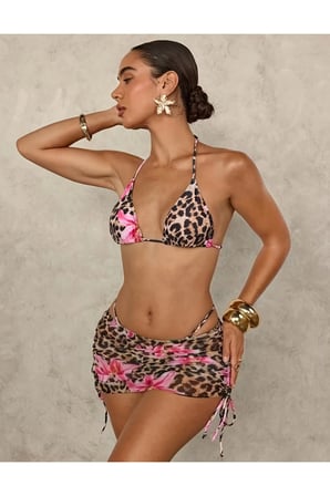 Leopar Desenli Çiçek Detaylı Üçgen Bikini Takımı & Pareo Etekli