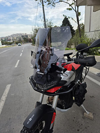 MOTOCAM Aprilia Tuareg 660 Siperlik Ön Cam 2022-2025 Model 58cm Füme Renkli 4mm