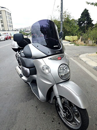 MOTOCAM Aprilia Scarabeo 500 Siperlik Ön Cam 49cm 2003-2008 Model Siyah Renkli 4mm