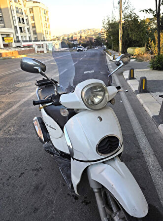 MOTOCAM Aprilia Scarabeo 200 İe Siperlik Ön Cam 35cm 2008-2015 Model Füme Renkli 4mm