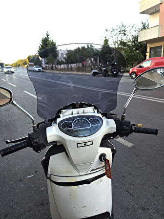 MOTOCAM Aprilia Scarabeo 200 İe Siperlik Ön Cam 35cm 2008-2015 Model Füme Renkli 4mm