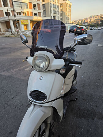 MOTOCAM Aprilia Scarabeo 200 İe Siperlik Ön Cam 35cm 2008-2015 Model Siyah Renkli 4mm