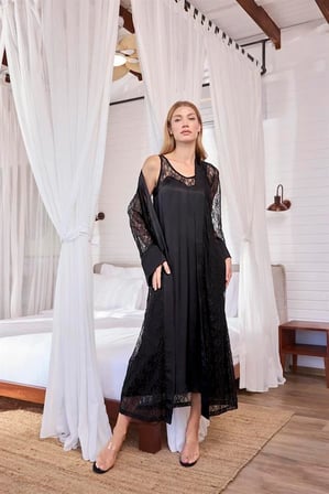 Arias Closet Viskon Dantelli Dekolteli Saten Sabahlık Takımı