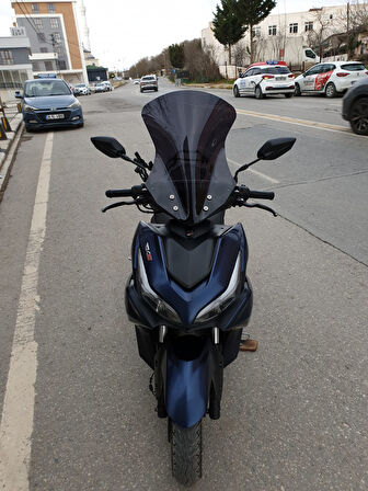 MOTOCAM RKS Arome 125 Siperlik Ön Cam 2023-2025 Model 54cm Siyah Renkli Sportif Model