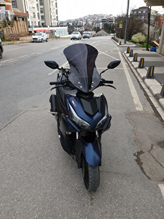 MOTOCAM RKS Arome 125 Siperlik Ön Cam 2023-2025 Model 54cm Siyah Renkli Sportif Model