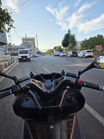 MOTOCAM Arora GT 125 250 Siperlik Ön Cam 2023-2025 Model 65cm Şeffaf Renkli 4mm ORİJİNAL BOYLU