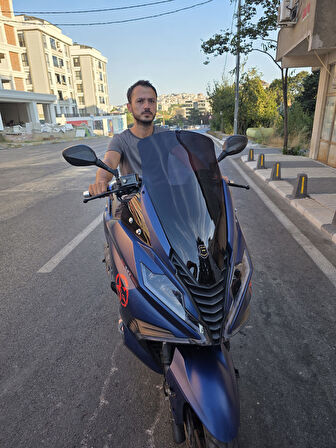 MOTOCAM Arora GT 125 250 Siperlik Ön Cam 2023-2025 Model 65cm Siyah Renkli 4mm ORİJİNAL BOYLU