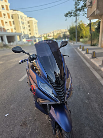 MOTOCAM Arora GT 125 250 Siperlik Ön Cam 2023-2025 Model 65cm Siyah Renkli 4mm ORİJİNAL BOYLU