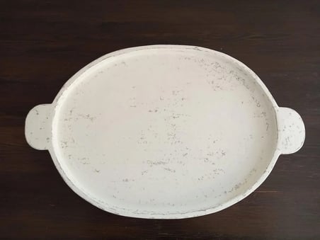 Orion Serisi Büyük Boy Kulplu Eskitme Beyaz El Yapımı Kırılmaz Sunum Tepsisi (33x53 cm)
