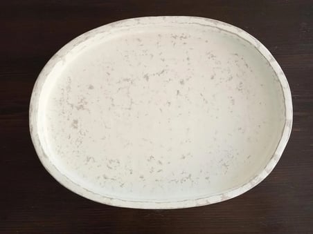Orion Serisi El Yapımı Kırılmaz Oval Sunum Tepsisi (23x30 cm) - Eskitme Beyaz