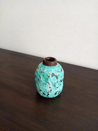 Wabi-Sabi Minimal Turkuaz Vazo | El Yapımı Dekoratif Seramik Görünümlü Vazo 11x8 cm