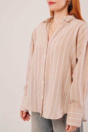 Kol Düğmeli Çizgili Bej Gömlek