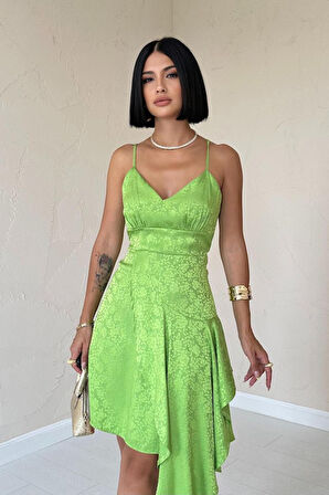 Siyah Jakarlı Asimetrik Elbise