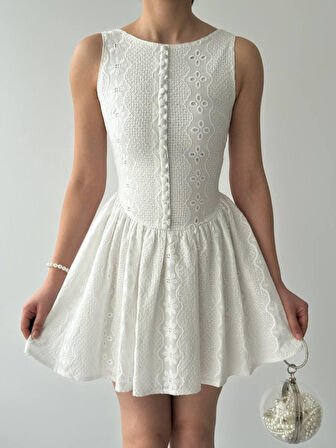 Yema Düğme Detaylı Elbise