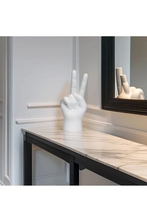 Barış İşareti El Heykeli, Dekoratif Biblo, Hediyelik, Ev Hediyesi, 17 CM Peace Sign Hand Sculpture