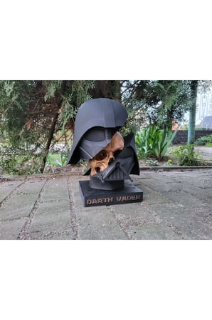 Darth Vader Star Wars Sanat İskelet Kaskı – Gücün Sanatla Buluştuğu Efsanevi Parça Dekoratif Biblo
