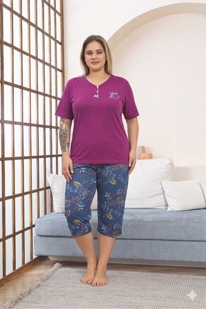 Büyük Beden Kısa Kol Kapri Yumuşak Tuşeli Likralı Penye Pijama Takımı