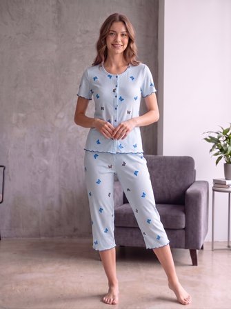 Kadın Kısa Kollu Yumuşak Tuşe Yazlık Likralı Kumaş Kapri Pijama Takım