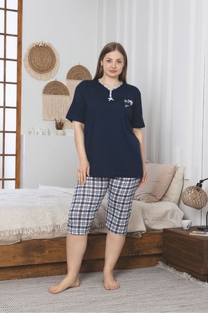 Büyük Beden Likralı Pamuklu Kapri Pijama Takım