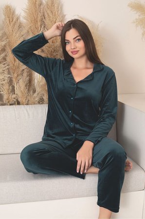 Kırmızı Renk Boydan Düğmeli Kadın Kadife Pijama Takımı