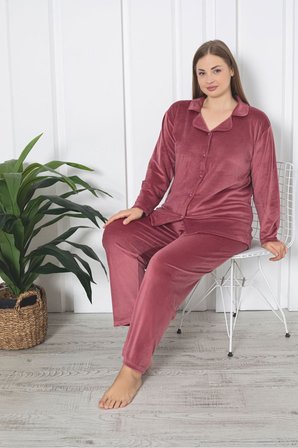 Büyük Beden Boydan Düğmeli Kadife Pijama Takımı