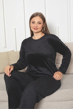 Büyük Beden Kırmızı Likralı Soft Kadife Pijama Takımı