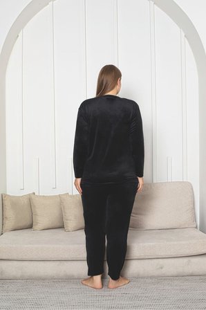 Büyük Beden Kırmızı Likralı Soft Kadife Pijama Takımı