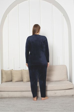 Büyük Beden Kırmızı Likralı Soft Kadife Pijama Takımı