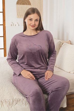 Büyük Beden Kırmızı Likralı Soft Kadife Pijama Takımı
